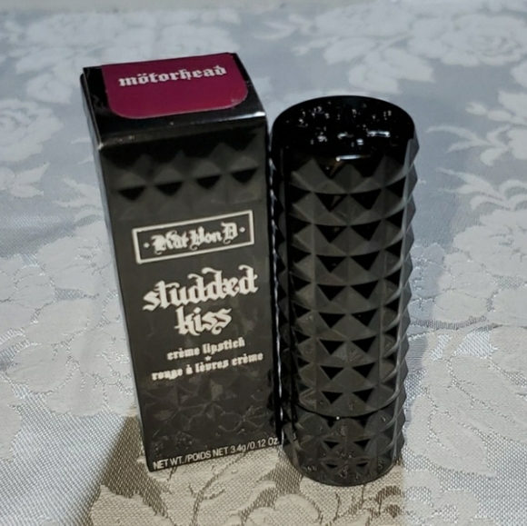 Kat Von D Studded Kiss Lipstick - Picture 2 of 6